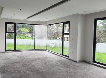 Casa · 4 Recámaras · Casa en Venta, Tecamachalco Oportunidad en Condominio, Moderna