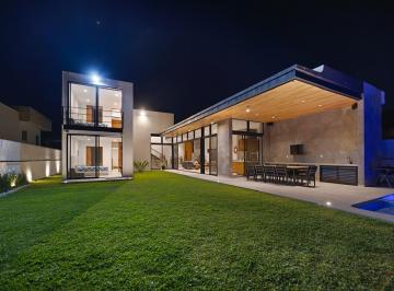 Casa de 4 habitaciones, Atlatlahucan · Casa en Venta, en Lomas de Cocoyoc