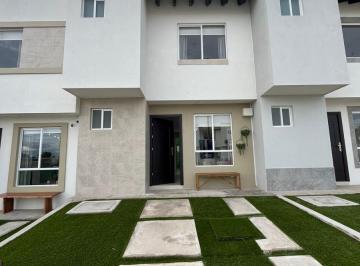 Casa · 78m² · 2 Recámaras · 1 Estacionamiento · Casa en Venta Zona Norte