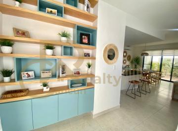 Casa · 156m² · 3 Recámaras · 2 Estacionamientos · Casa en Av Huayacan