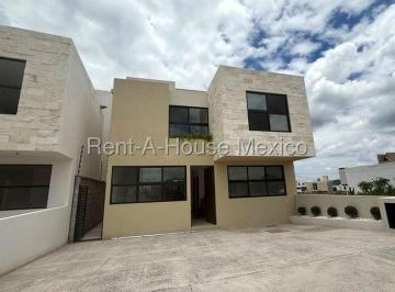 Casa de 5 habitaciones, Querétaro · Casa con Amenidades, Roof Garden, 5 Recámaras. Juriquilla - Ventaaaa