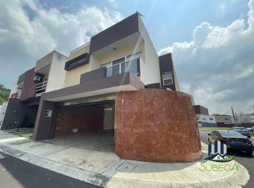 Casa de 3 habitaciones, Banderilla · Casa en Venta en Fraccionamiento Privado Villa Montaña