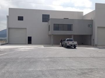 Bodega comercial · 977m² · 4 Estacionamientos · Bodega Industrial en Renta en Santa Catarina N. L.