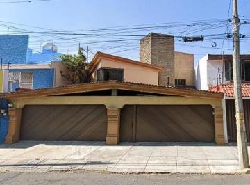 Casa de 4 habitaciones, Puebla · ¡Excelente Oportunidad! Casa en Venta, Muy por Debajo del Costo Comercial!