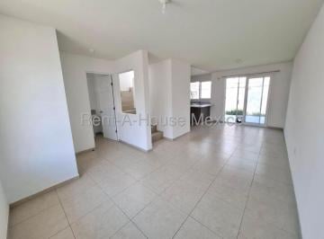 Casa de 3 habitaciones, Corregidora · Casa en Renta con 3 Recamaras, Paseos del Bosque, Corregidora, Querétaro. Cmz