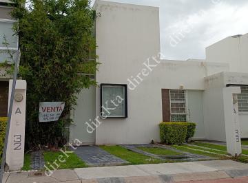 Casa en condominio de 3 habitaciones, Corregidora · Vive en Fracc. La Vida, Corregidora ¡Casa Ideal y Precio Negociable! Solo Contado!
