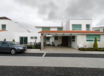 Casa en condominio de 4 habitaciones, Metepec · Casa en Venta Dentro de Fraccionamiento en Metepec La Magdalena Ocotitlan.