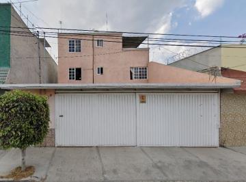 Casa de 4 habitaciones, Ecatepec de Morelos · Casa en Remate en Ecatepec de Morelos