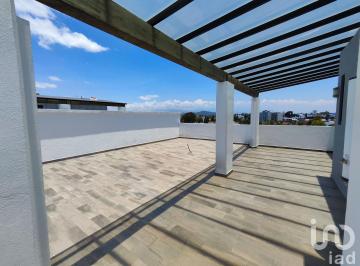 Departamento · 119m² · 3 Recámaras · 2 Estacionamientos · Penthouse en Venta en Torre Di Garda, Cholula – 2 Plantas, Terraza y Elevador Privado