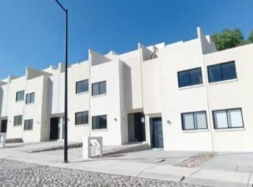 Casa en condominio · 92m² · 3 Recámaras · 2 Estacionamientos · Casa en Condominio en Venta Colinas de Santuario