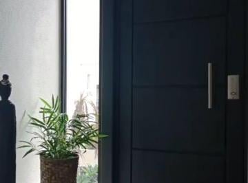 Casa en condominio · 70m² · 2 Recámaras · 2 Estacionamientos · Casa en Condominio en Venta Colinas del Santuario