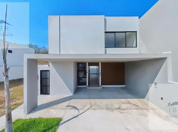 Casa · 210m² · 4 Recámaras · 2 Estacionamientos · Casa en Venta Fracc. El Dorado Boca del Río, Ver