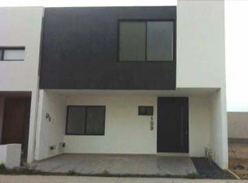 Casa de 3 habitaciones, Jesús María · Condominio Zibá Al Norte Preciosa Casa de 3 Recámaras en Venta
