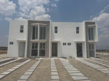 Casa · 47m² · 2 Recámaras · 1 Estacionamiento · Casa en Venta en Fraccionamineto Galaxia, Toluca, Edo. México