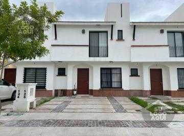 Casa · 3 Recámaras · 2 Estacionamientos · Casa en Venta - Residencial Lugano
