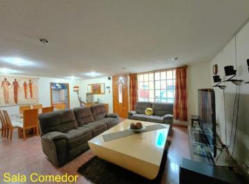 Casa de 6 habitaciones, Iztapalapa · Casa Venta en Col. Unidad Modelo / 325 m²