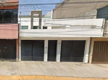 Casa de 3 habitaciones, Nezahualcóyotl · ¡Bonito Inmueble en Remate Bancario!