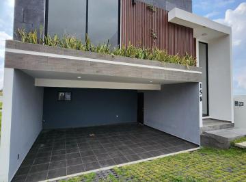 Casa · 205m² · 3 Recámaras · 2 Estacionamientos · Casa en Punta Tiburón