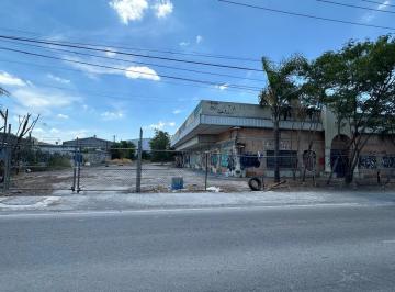 Local comercial · 3000m² · 50 Estacionamientos · Propiedad Comercial en Renta Sobre Blvd Acapulco | 1,275 m² | 3,000 m² Terreno | 45 Cajones