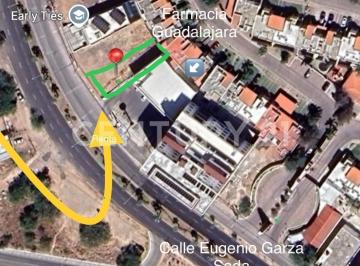 Terreno / Lote · 383m² · Terreno en Renta en Eugenio Garza Sada