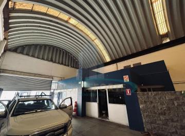 Local comercial · 700m² · Local en Smith