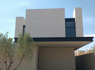 Casa en condominio de 3 habitaciones, León · Casa en Venta Valles del Molino