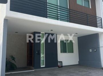 Casa · 159m² · 3 Recámaras · 3 Estacionamientos · Casa en Venta en El Origen - (4)
