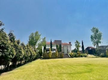 Casa de 4 habitaciones, Zinacantepec · Venta Hermosa Casa en Las Faldas del Nevado de Toluca