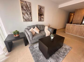Departamento de 2 habitaciones, León · Renta de Departamento Amueblado en Punta Mayor Frente a Plaza Mayor