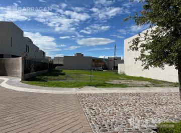 Terreno / Lote · 323m² · Terreno Frente Área Verde en Santa Oliva, Lomas Norte