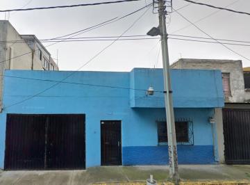 Casa de 3 habitaciones, Venustiano Carranza · Se Vende Casa en Venustiano Carranza