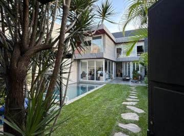 Casa de 3 habitaciones, Cuernavaca · Casa en San Jerónimo de Ahuatepec