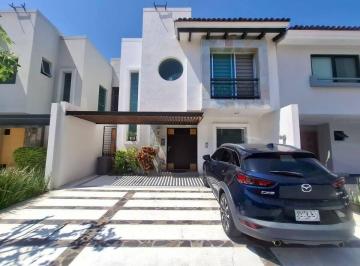 Casa de 3 habitaciones Venta MN 7,200,000 · Casa en Venta en Valle Esmeralda, Zapopan Jalisco