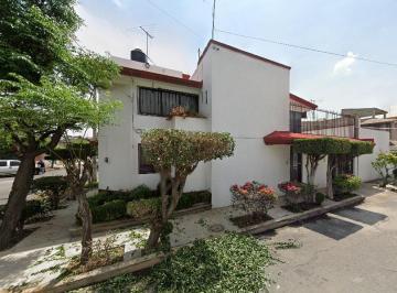 Casa de 4 habitaciones, La Paz · Casa con 197 m² Superficie de Terreno, 4 Habitaciones en Venta por Remate Bancario en Floresta