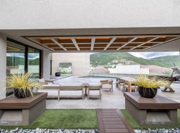Casa de 4 habitaciones, San Pedro Garza García · Residencia de Lujo en Venta en San Agustín Campestre