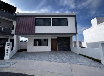 Casa de 3 habitaciones, El Marqués · Casa Nueva en Venta en Zen Life II – Diseño de Autor y Amenidades Premium