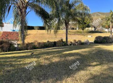Terreno / Lote · 288m² · Terreno en Venta en Fraccionamiento Santa Isabel en Carretera Nacional, Monterrey, N L $4,050,000