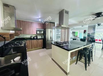 Casa en Venta en  Residencial Sierra Del Valle, San Pedro Garza García · Casa en Venta en Residencial Sierra del Valle, San Pedro Garza García
