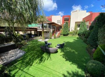 Casa · 857m² · 5 Recámaras · 10 Estacionamientos · Venta Casa en El Ocotal, Colonia Loma del Padre, Cuajimalpa