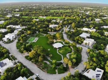 Terreno / Lote , Mérida · Terreno 600 m² en Venta, Yucatán Country Club