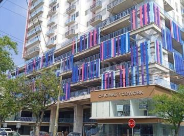 Oficina · 46m² · 1 Estacionamiento · Oficinas en Renta Equipadas, Zona Centro