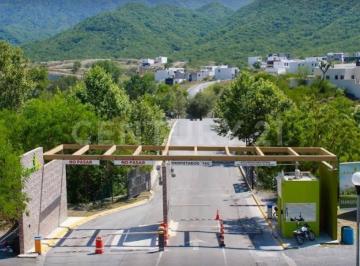 Terreno / Lote · 247m² · Terreno en Venta Alamo Sur, Santiago Nuevo León