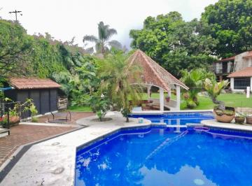 Casa de 7 habitaciones, Cuernavaca · Enorme Casa Sola en Zona Dorada Cuernavaca