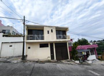 Casa · 200m² · 3 Recámaras · 1 Estacionamiento · Casa Sola en Renta Altavista, Morelos