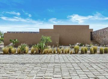 552748c2367935a61bfe9327ddf07a91eab383423ff9188bf0eb49887a38414f · Casa en Venta en San Miguel de Allende: La Providencia, Desarrollo Exclusivo