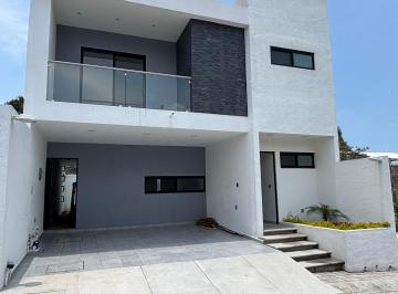 Casa de 3 habitaciones, Cuernavaca · Casa Nueva en Venta en Privada