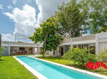 Casa de 3 habitaciones, Mérida · Casa de Alquiler de Lujo en Una Ubicación Privilegiada en El Centro de Mérida