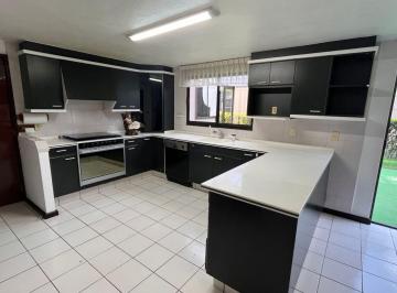 Casa , Metepec · Casa en Renta a un Costado Galerias Metepec, Esquina, Seguridad, Impecable.