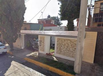 Casa de 3 habitaciones, Tlalnepantla de Baz · Casa en Venta, Col. Los Pirules, Tlalnepantla de Baz, Estado de México.