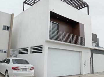 Casa de 3 habitaciones, Tijuana · En Renta Casa Muy Amplia con 3 Recamaras en Valparaiso Residencial